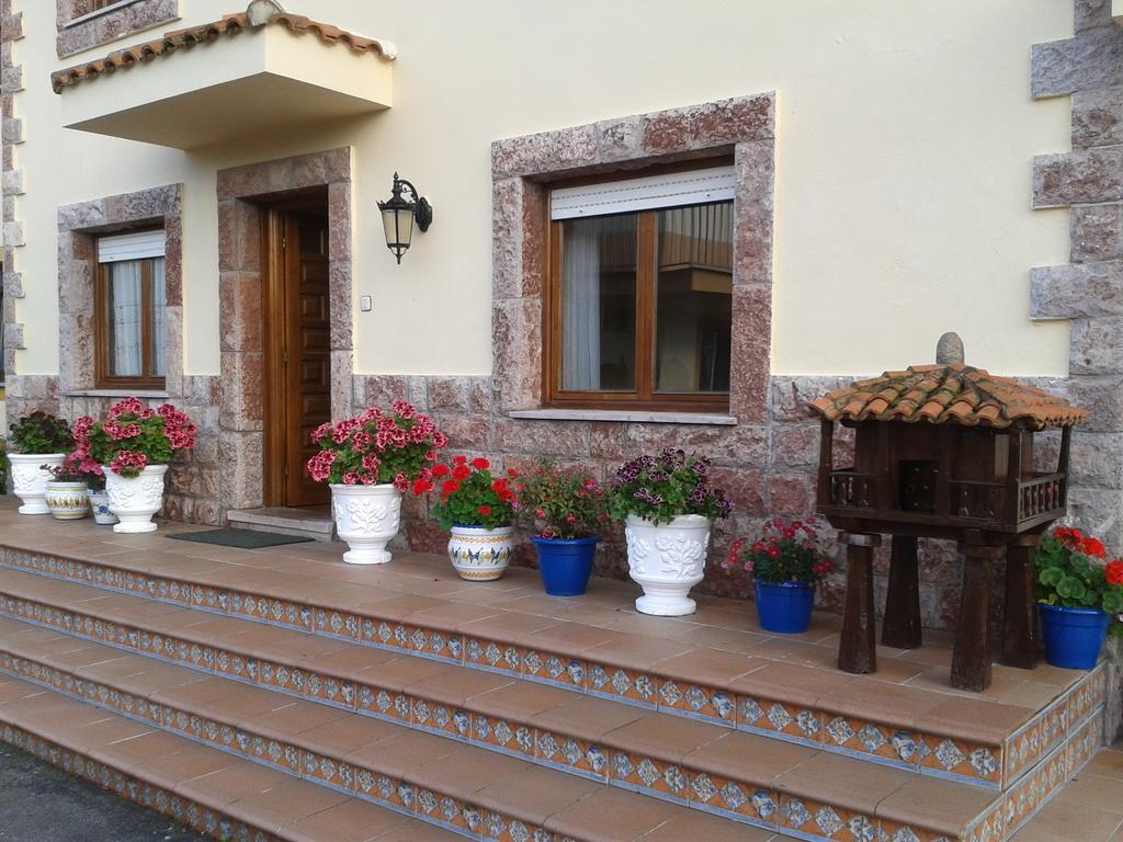 Hotel Alonso Llanes Exterior photo